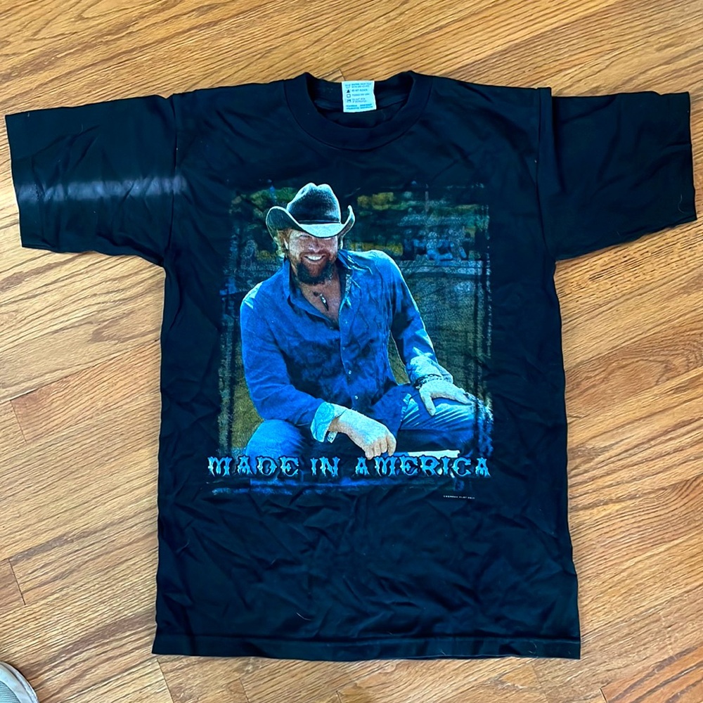 Toby Keith concert shirt